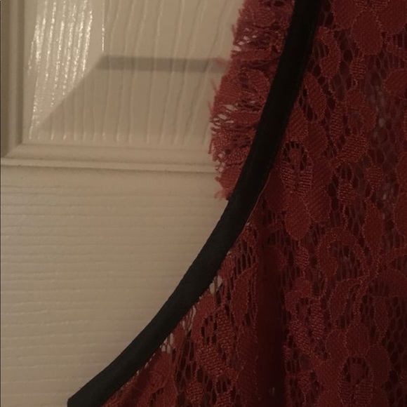 Mauve Midi Lace Dress - Picture 8 of 8